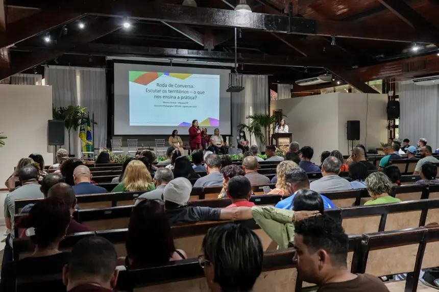 Governo do Amapá promove encontro pedagógico com profissionais do ensino modular