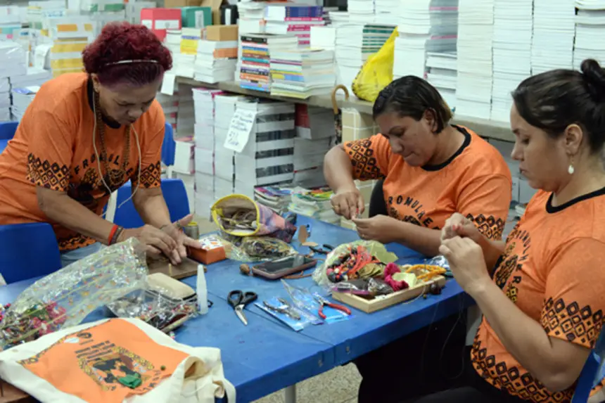 Governo do Estado promove aula inaugural da terceira edição do projeto ‘Afro Mulher’ na comunidade quilombola do Curiaú