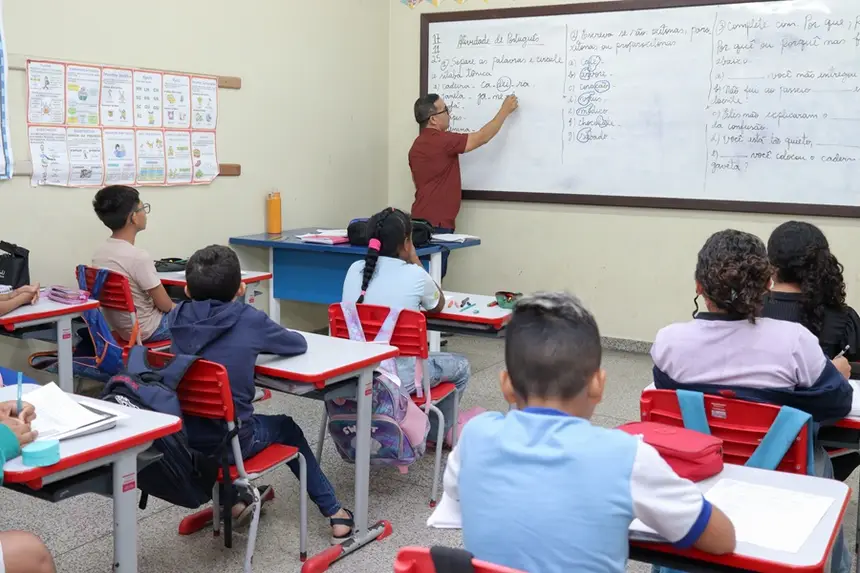 Governo do Amapá abre inscrições para o Bolsa Mais Professores; saiba como participar