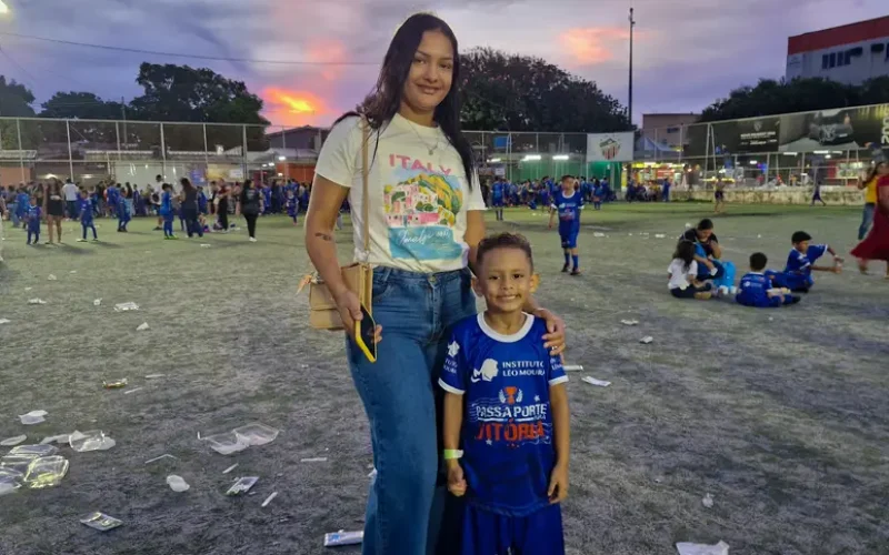 ‘O projeto representa educação e saúde’, conta mãe de estudante beneficiado pelo programa ‘Passaporte para a Vitória’, apoiado pelo Governo do Amapá