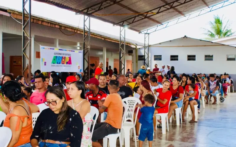 Governo do Amapá atende 1,2 mil famílias com kits de alimentos em Serra do Navio e Pedra Branca do Amapari