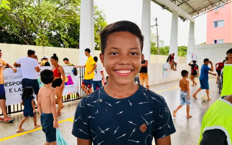 ‘Espero mais ações assim pra gente brincar, aprender e sonhar’, diz jogador infantil em torneio no aniversário do Residencial Vila das Oliveiras