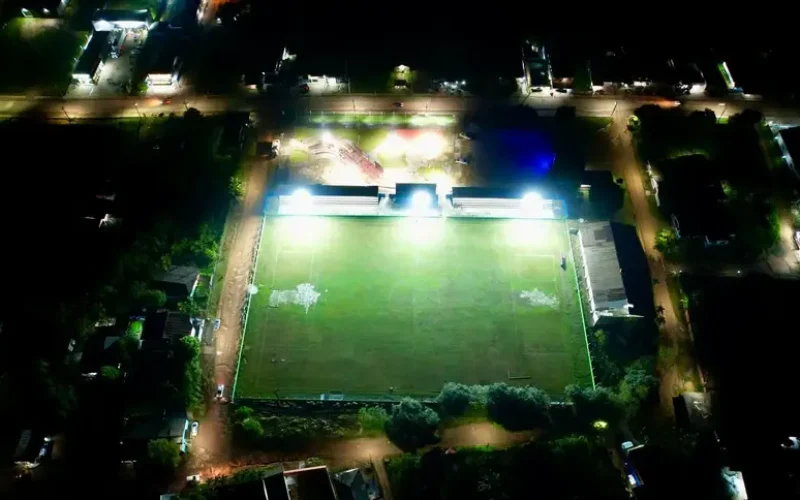 Governo do Amapá inaugura estádio em parceria com prefeitura e anuncia pacote de ações em Oiapoque