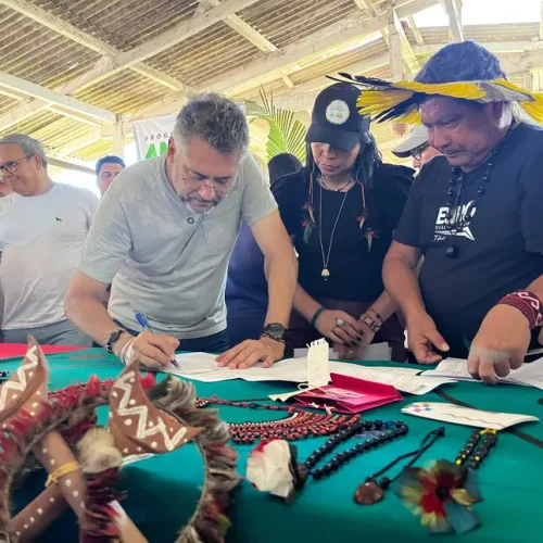 Governo do Amapá anuncia lançamento de edital para investir R$ 100 mil em iniciativas de empoderamento dos povos indígenas em escolas