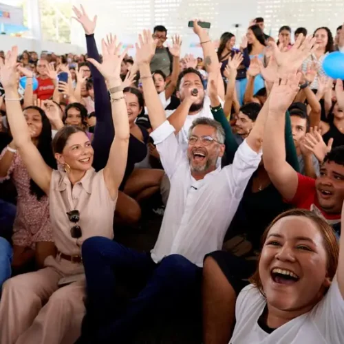 ‘Em condições de seguir o seu destino de educar e formar gerações em Mazagão’, diz governador Clécio Luís ao entregar Escola Estadual Dr. Murilo Braga