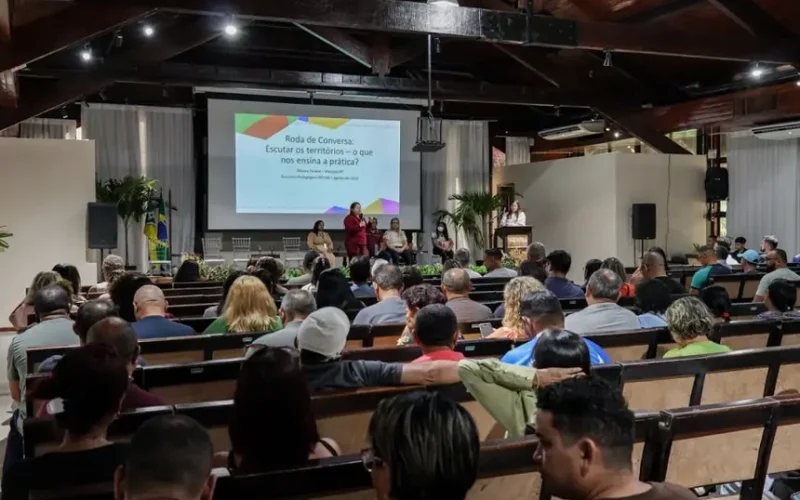 Governo do Amapá promove encontro pedagógico com profissionais do ensino modular