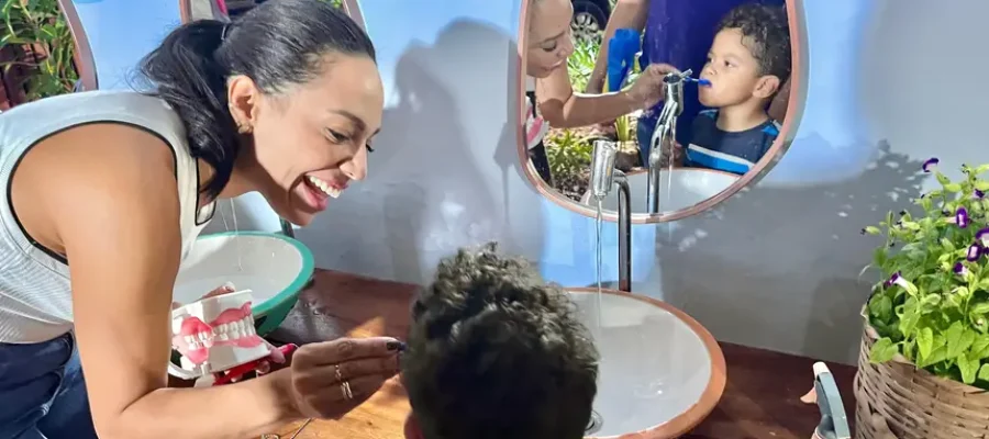 Programa Mais Sorriso leva ‘escovódromo’ para ensinar sobre saúde bucal de forma divertida na 54ª Expofeira do Amapá