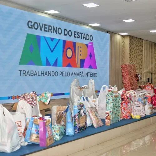 Governo do Amapá realiza entrega de brinquedos arrecadados para a campanha Papai Noel dos Correios