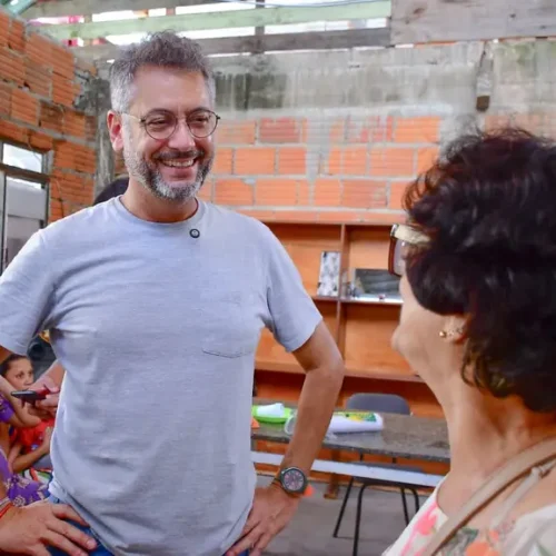 Governador Clécio vistoria avanço de passarelas em concreto do Programa Ponte Firme e reconstrução de escola