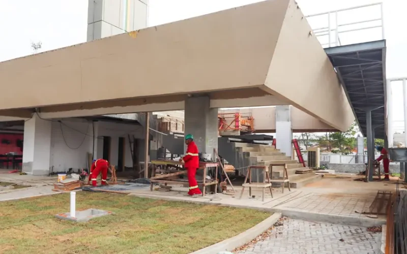 Governo do Amapá intensifica obras no Monumento Marco Zero do Equador com serviços hidráulicos, elétricos, de calçamento e paisagismo