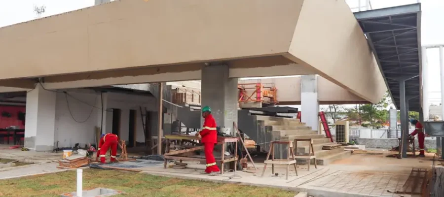 Governo do Amapá intensifica obras no Monumento Marco Zero do Equador com serviços hidráulicos, elétricos, de calçamento e paisagismo