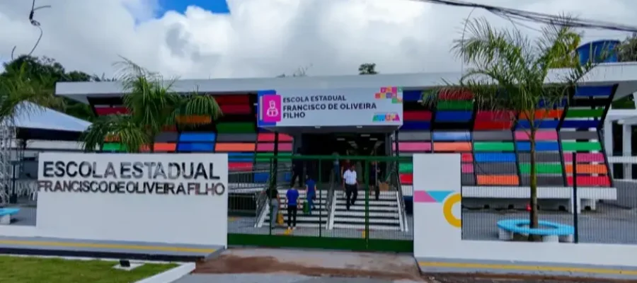 Com novo aumento, Governo do Amapá garante 38,93% de reajuste salarial para profissionais da educação na atual gestão